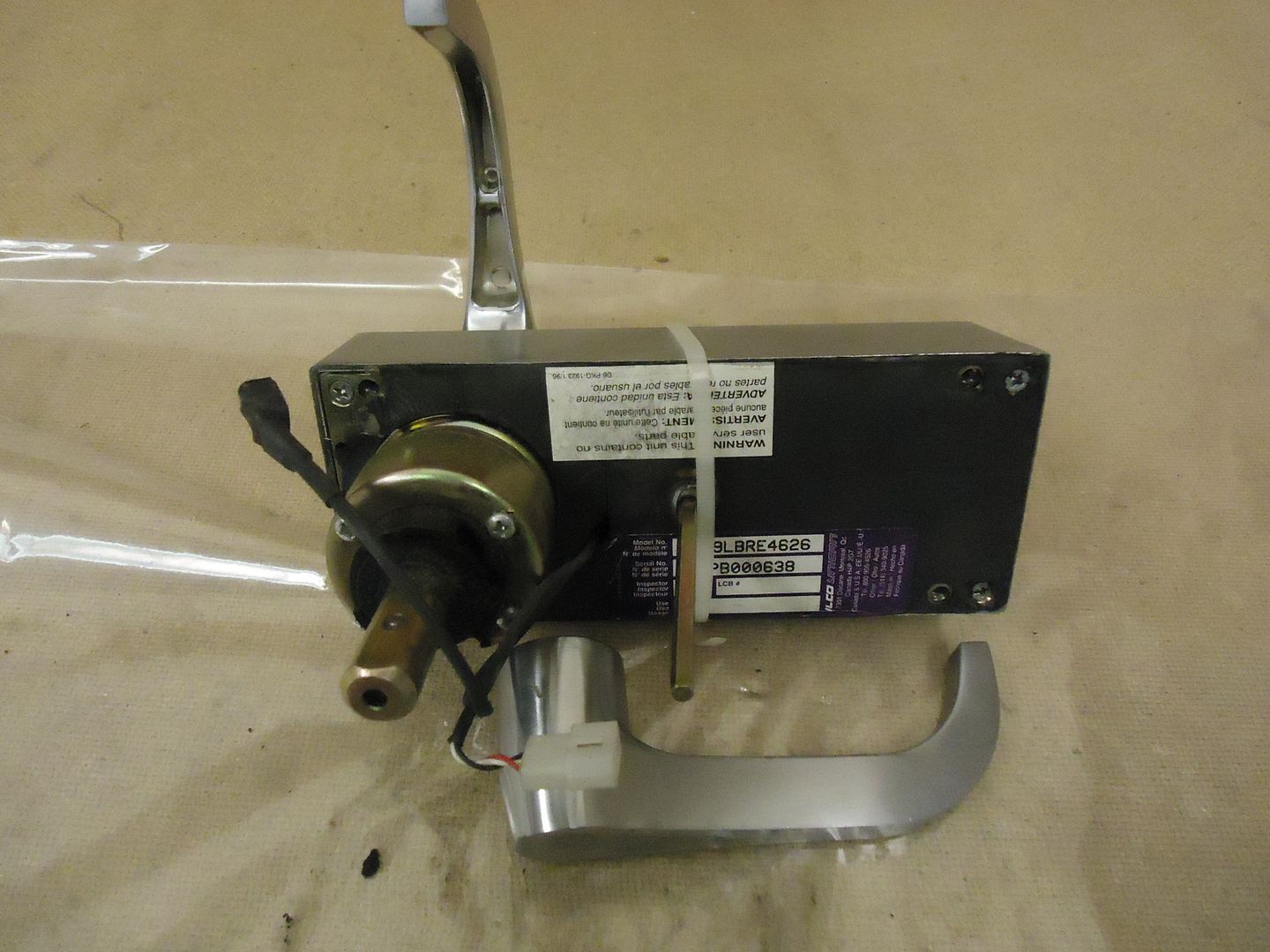 Ilco Unican Door Lock Polished Chrome 5459LBRE4626 Metal eBay